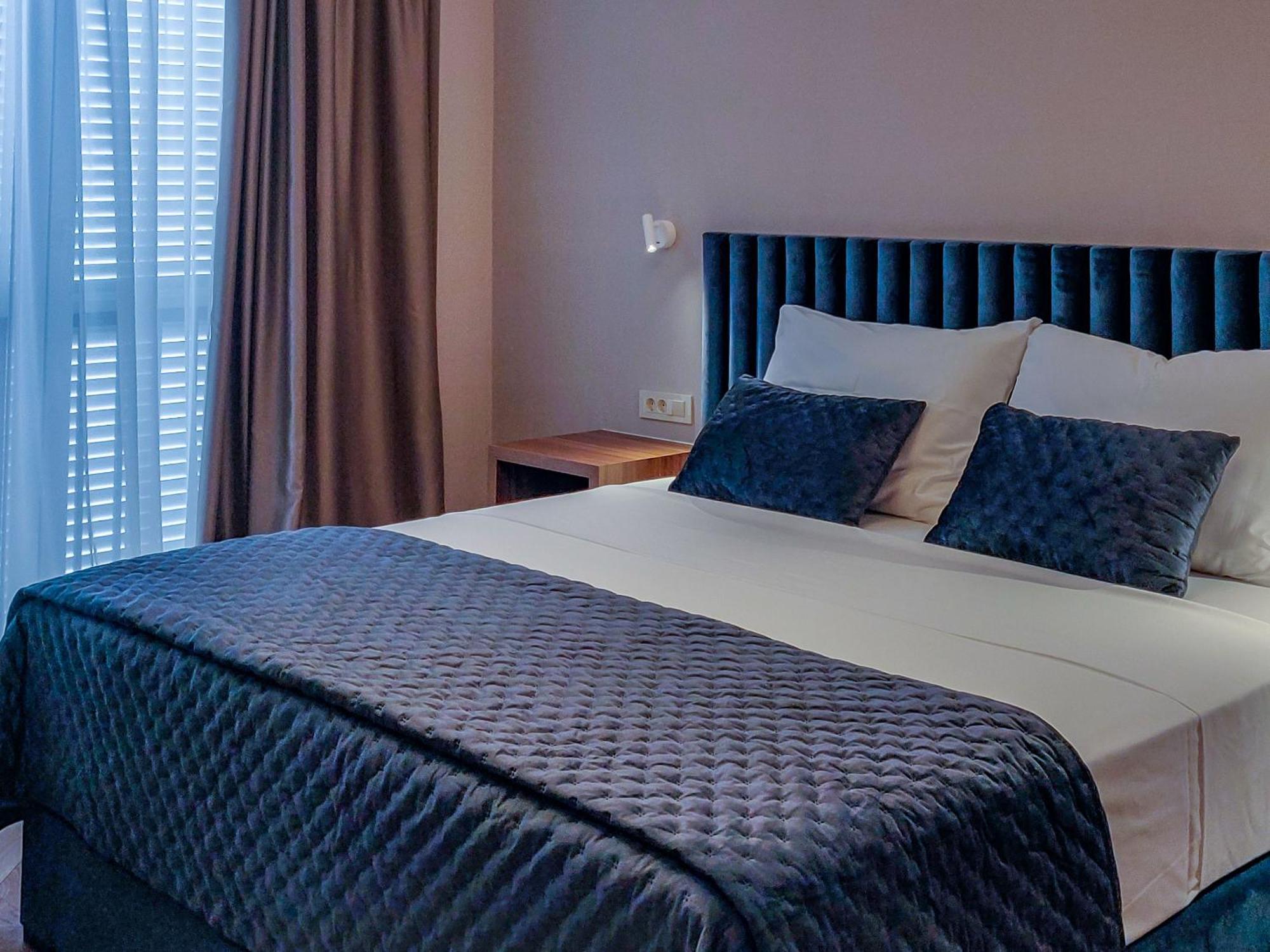 Downtown Stylish And Sophisticated Apartman *